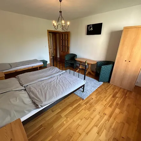 度假居 Kyngs Sk - Spacious Vila With High Tatras View Nová Lesná